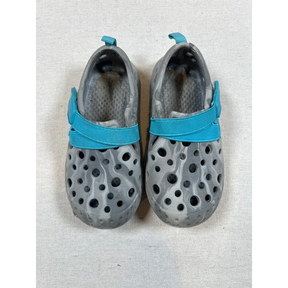 Western Chief Kids Grey Teal Marbled Perforated Water Shoes Size 9